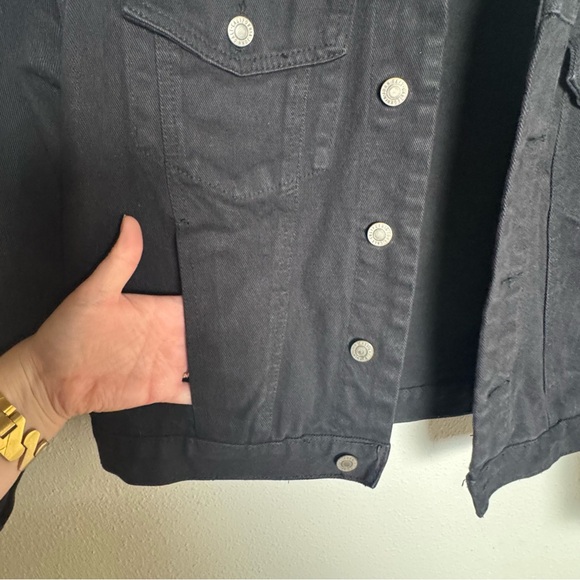 Brandy Melville John Galt California Black Jean Jacket - Picture 2 of 7